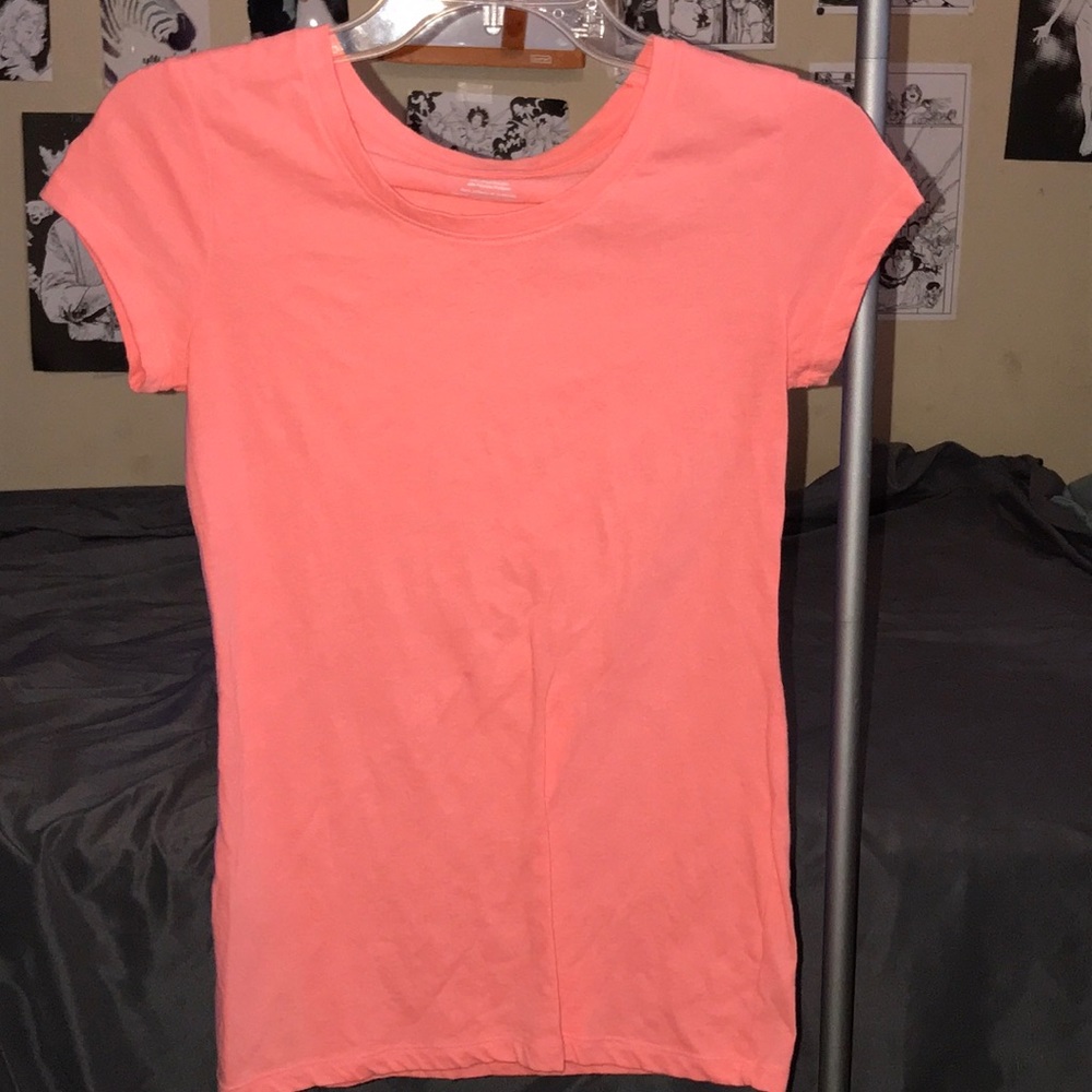 2 light weight stripes and solid tees